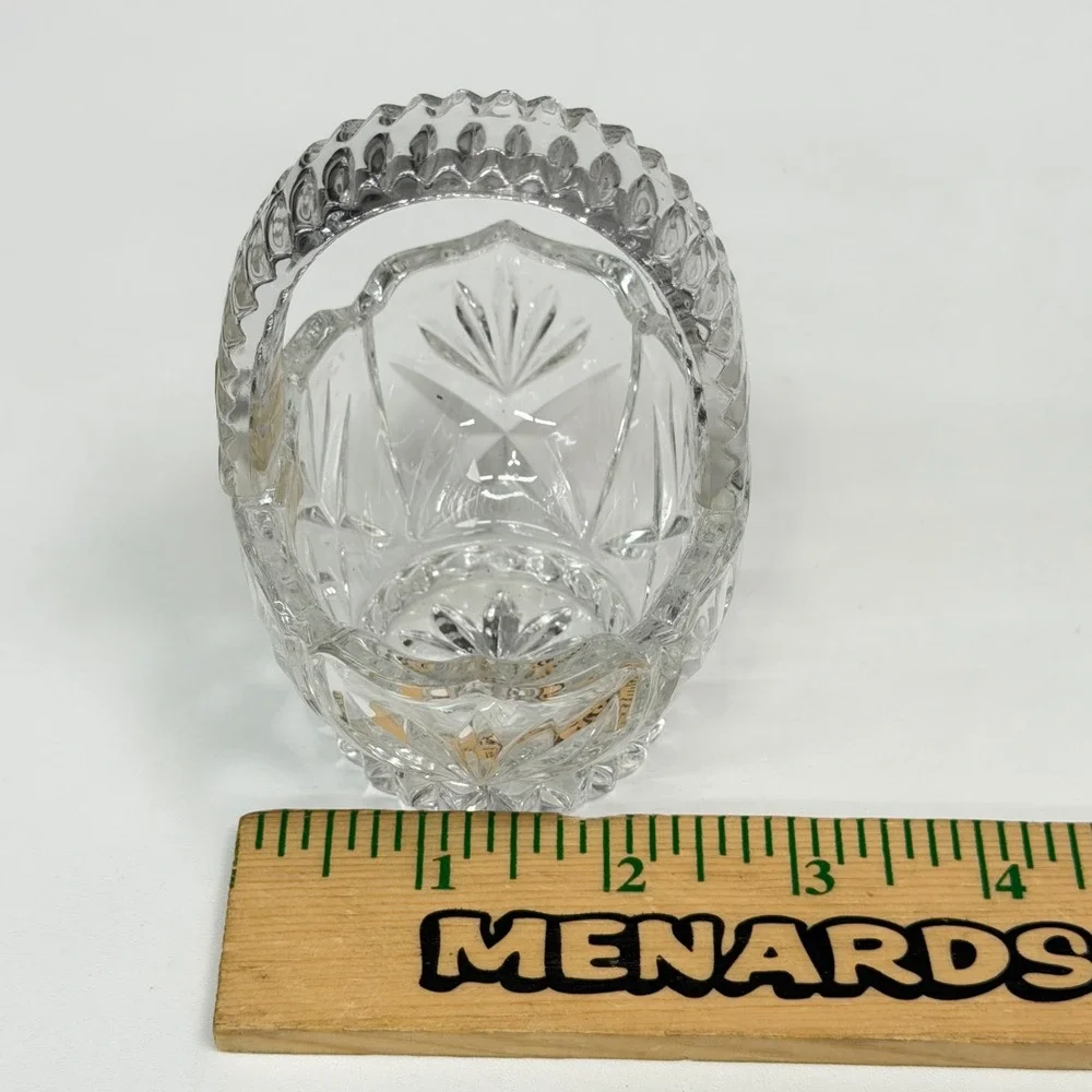 Anna Hutte Bleikristall 24% Lead Crystal Basket Made in Germany Cut Glass 4in